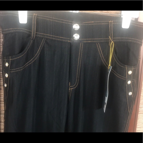 Sold - Picture 2 of 3